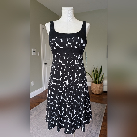 Jones Wear Dress Black White Polka Dot Cotton Blend Fit Flare Size 4 (S) NWT - Picture 2 of 14